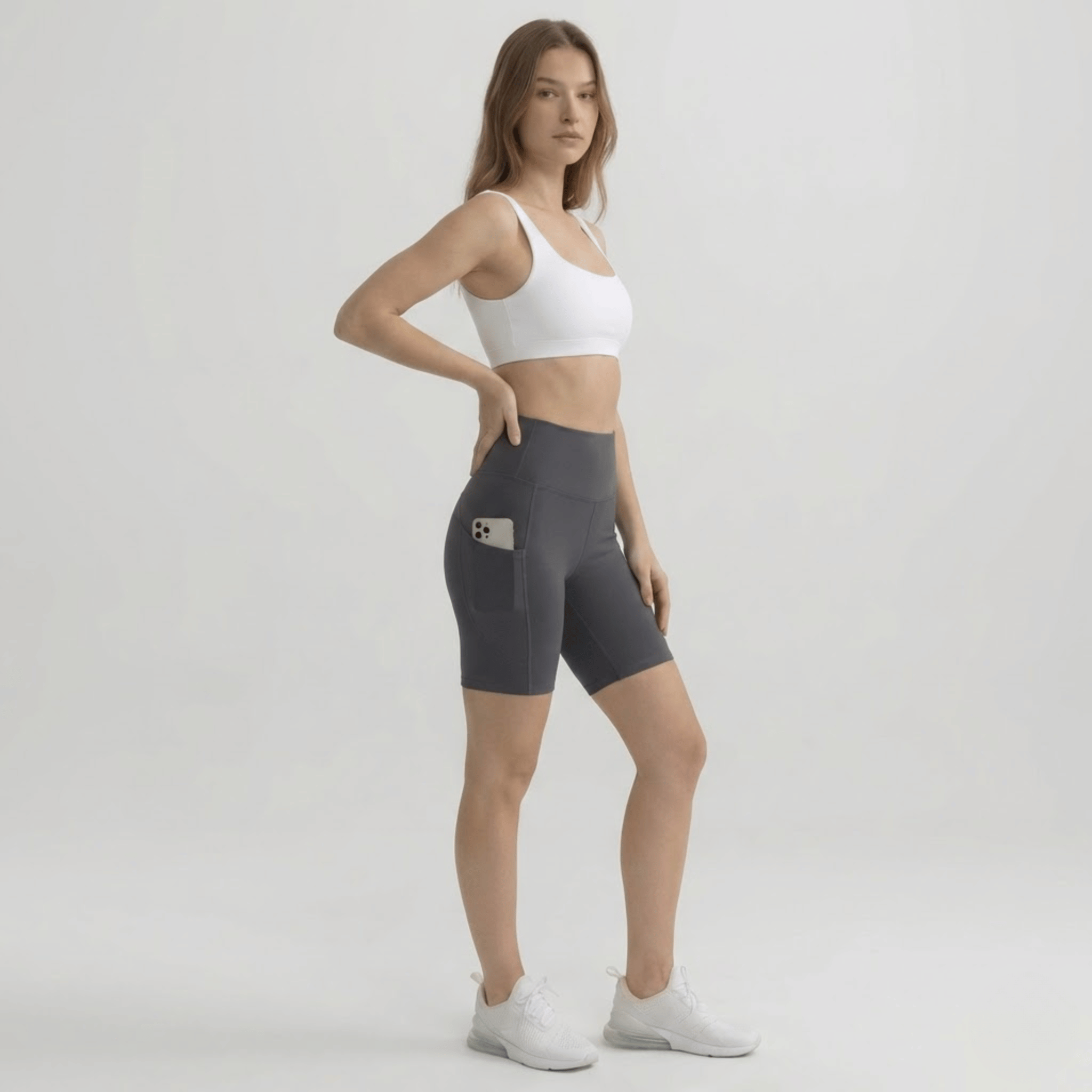 Motion Basic Pocket Shorts