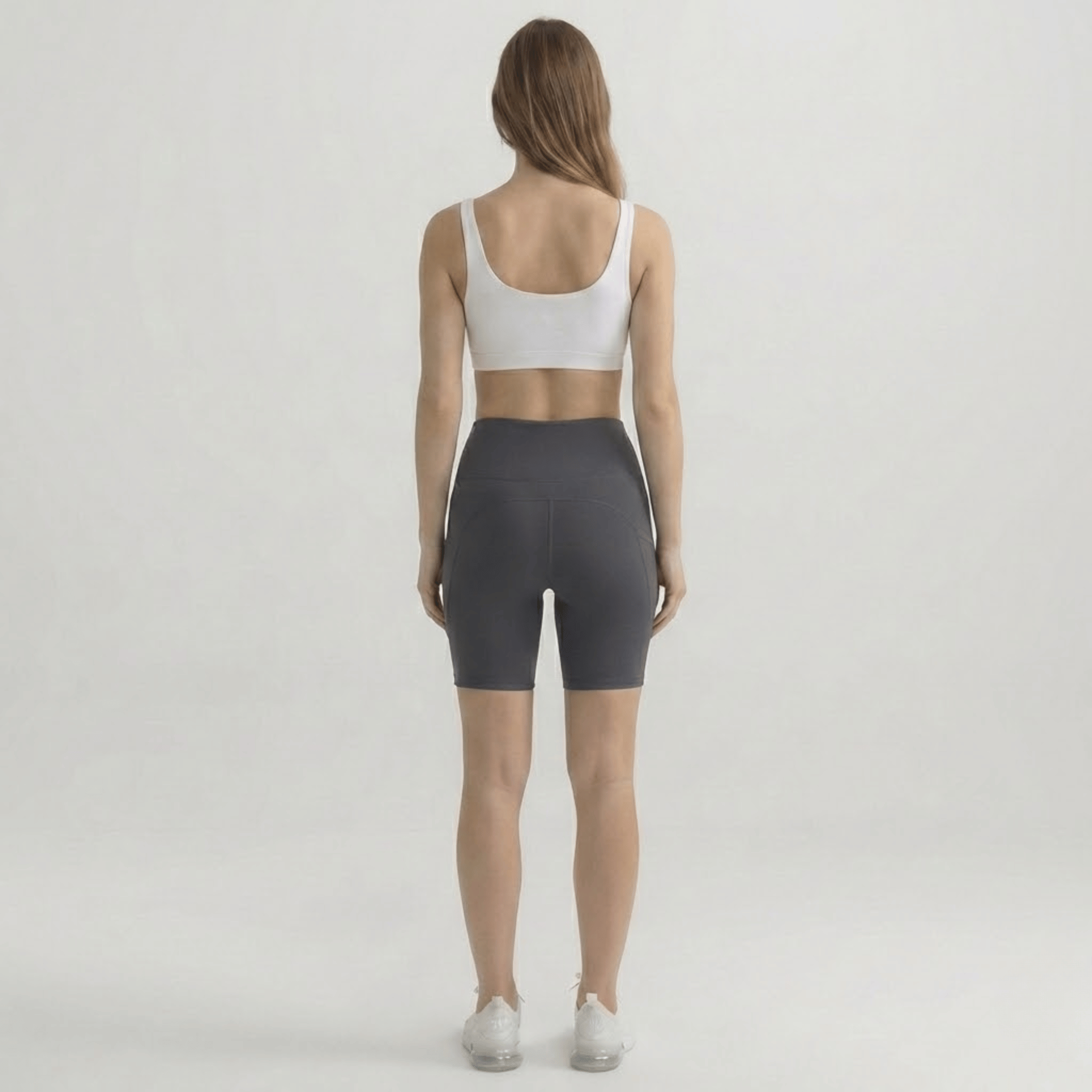 Motion Basic Pocket Shorts