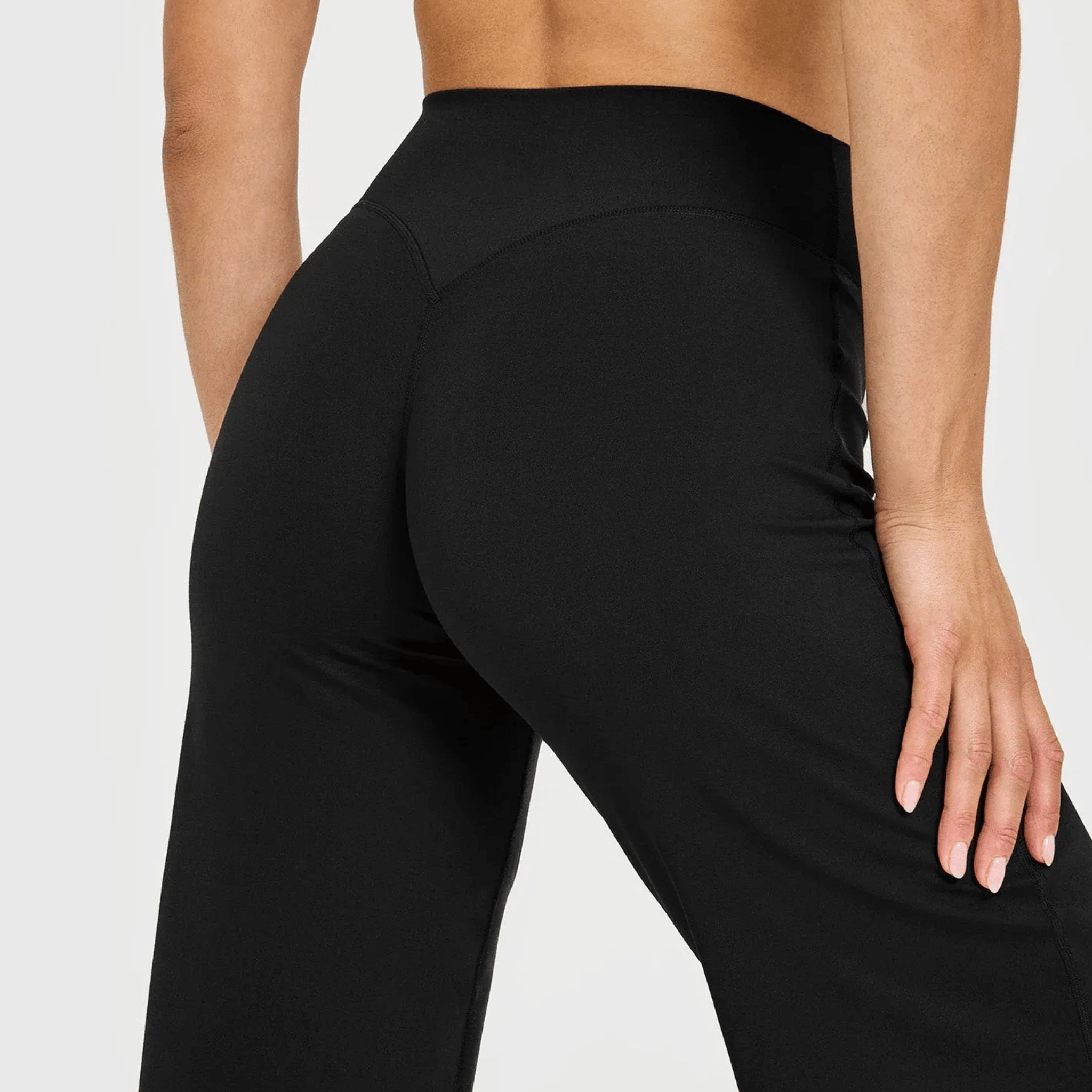 Seamless Straight Leg Pant Performance