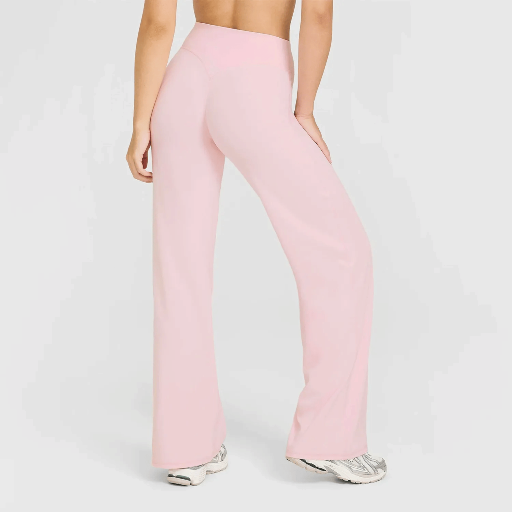 Seamless Straight Leg Pant Performance
