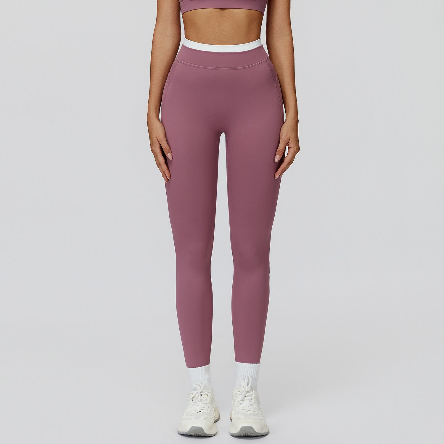 Flow Feel High-Waist Leggings