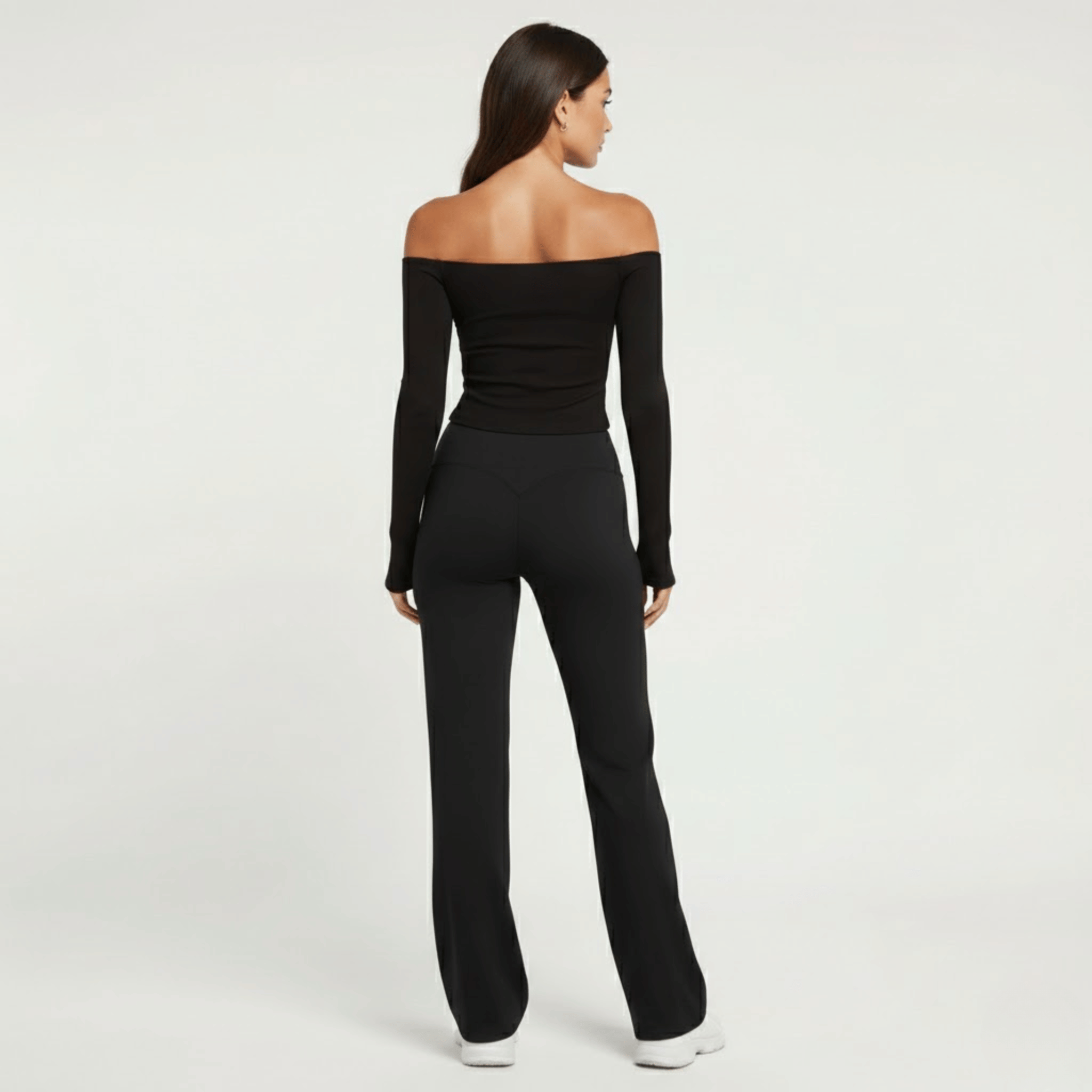 Seamless Straight Leg Pant Performance